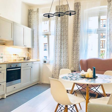 Apartament Delux 2 Legnica ul. Kominka 16 Apartment Bagian luar foto