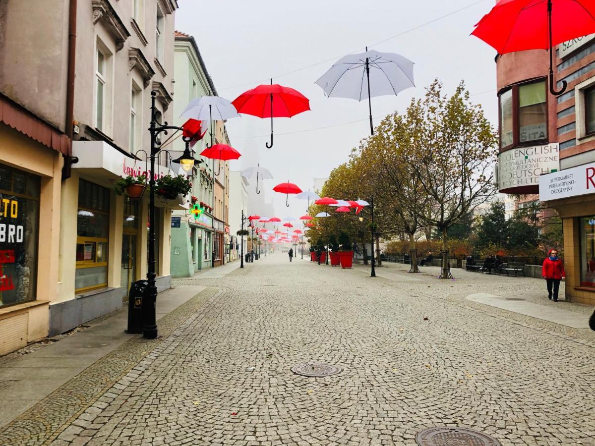 Apartament Delux 2 Legnica ul. Kominka 16 Apartment Bagian luar foto